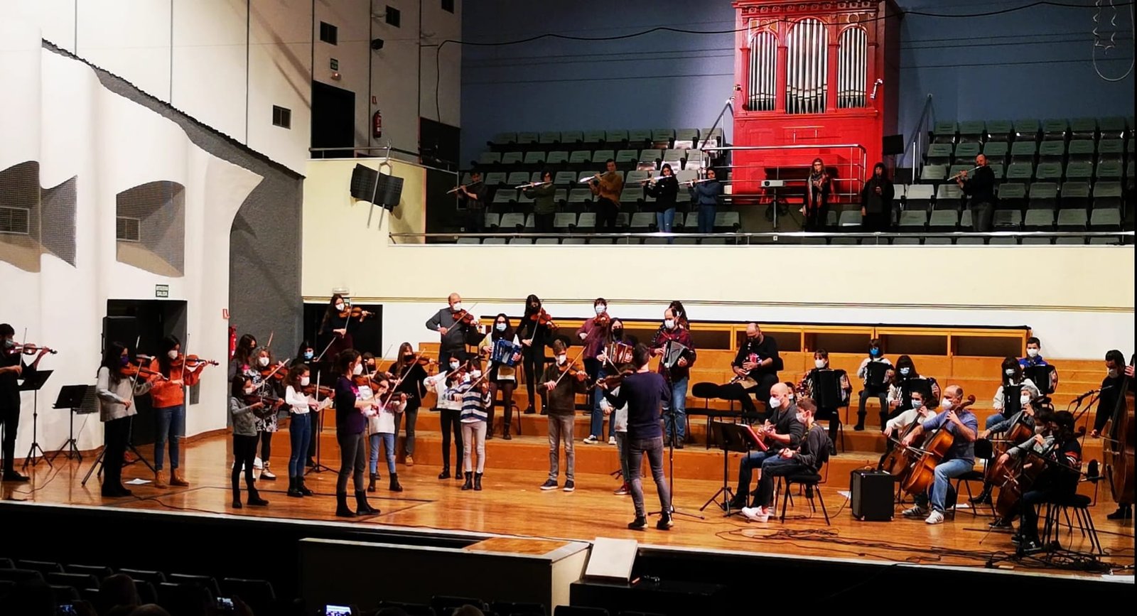 Encuentro escuelas Aitzina Folk 2021